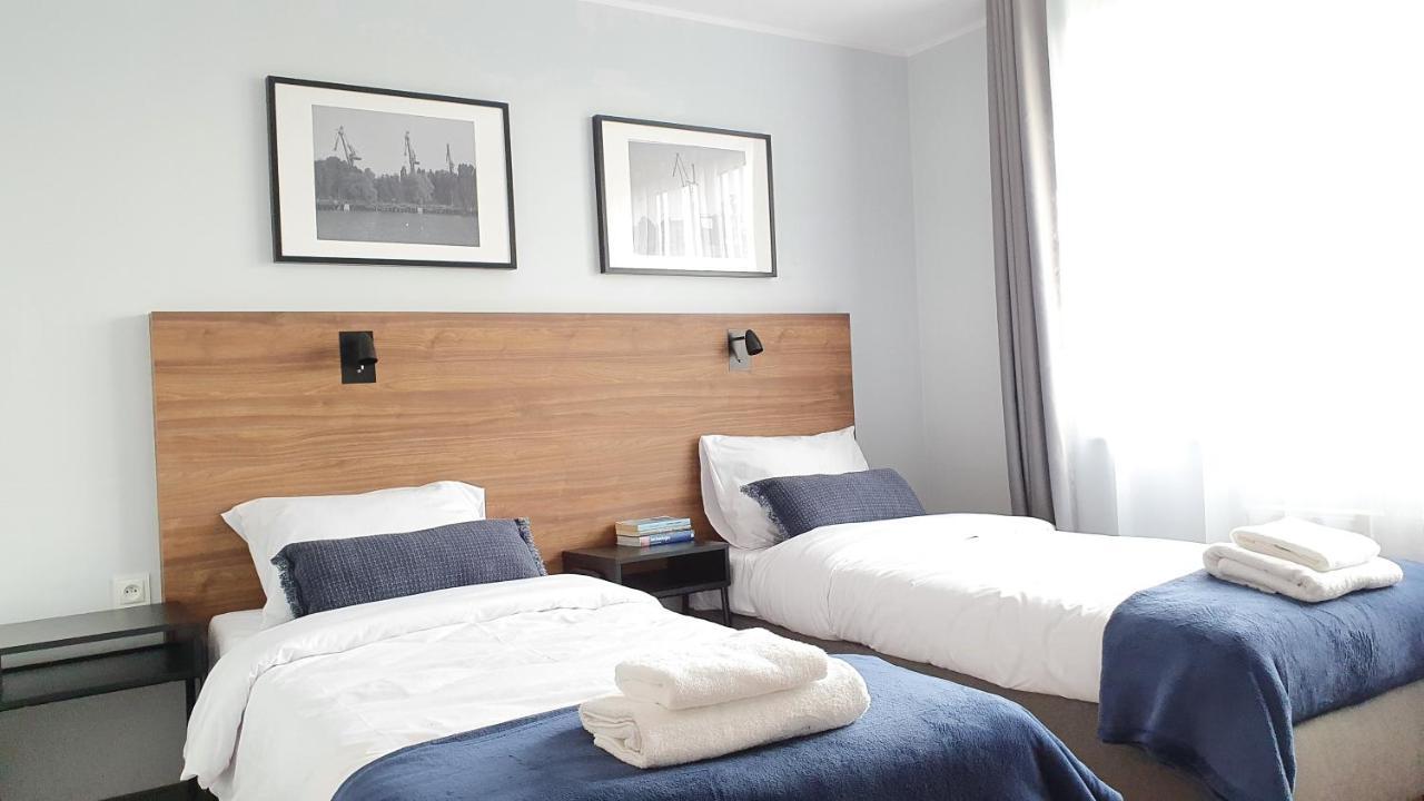 Sleep Port B&B - Bezplatny Parking グダニスク エクステリア 写真