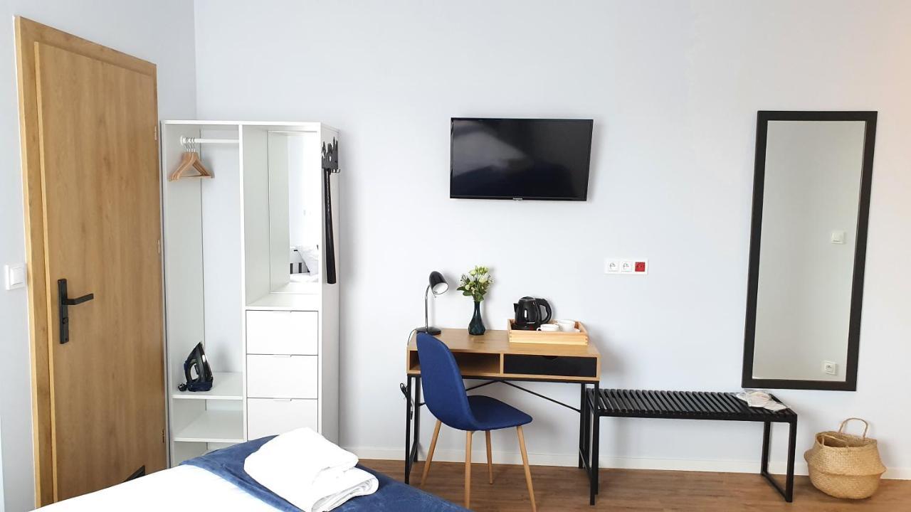 Sleep Port B&B - Bezplatny Parking グダニスク エクステリア 写真