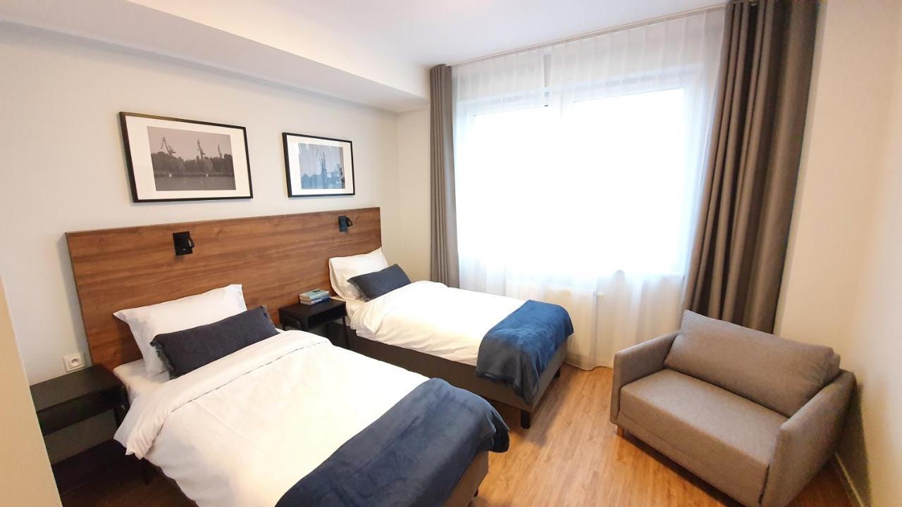 Sleep Port B&B - Bezplatny Parking グダニスク エクステリア 写真