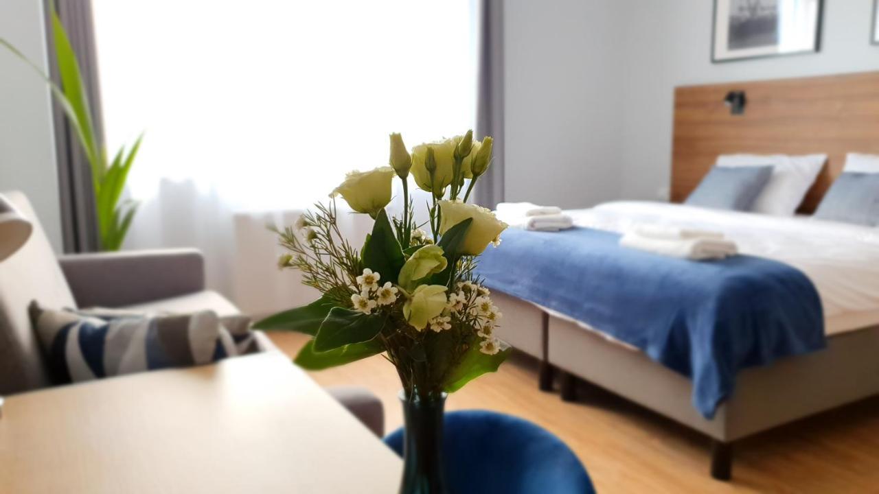 Sleep Port B&B - Bezplatny Parking グダニスク エクステリア 写真
