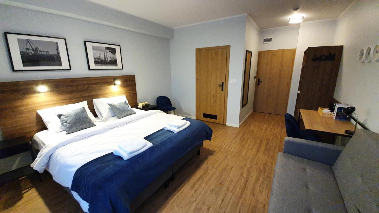 Sleep Port B&B - Bezplatny Parking グダニスク エクステリア 写真