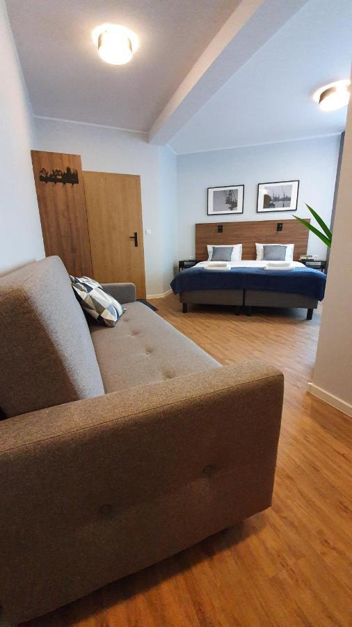Sleep Port B&B - Bezplatny Parking グダニスク エクステリア 写真